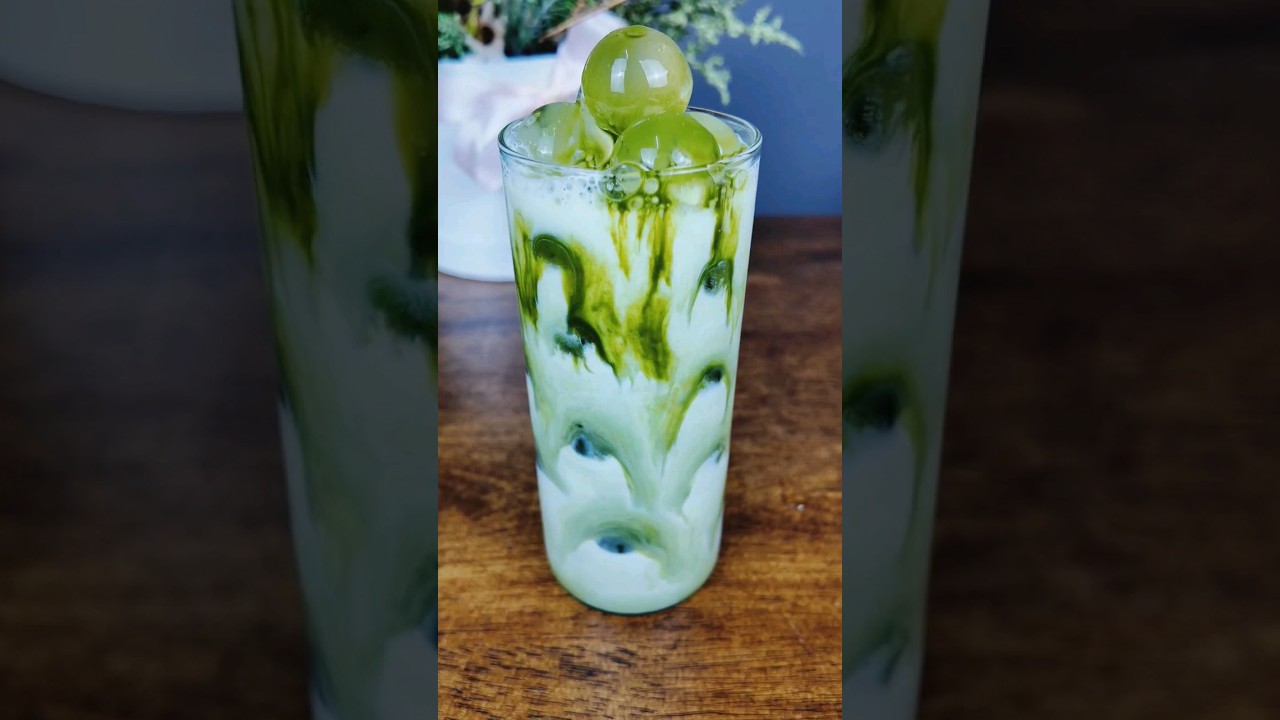 MATCHA LATTE..Kaw Giler! #matchalatte #matcha #matchagreentea #matchapowder #resepi #shorts #asmr
