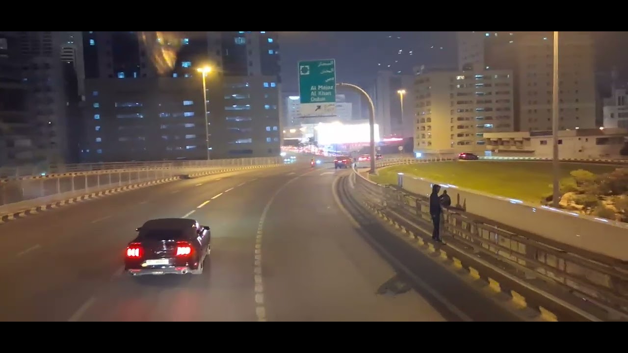 شارع الوحده ليلا  alwahda street at night  