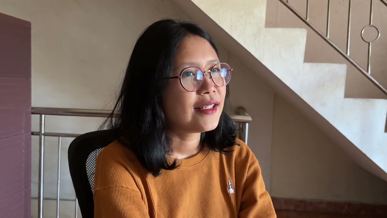 manusia: makhluk berisik yang berperasaan