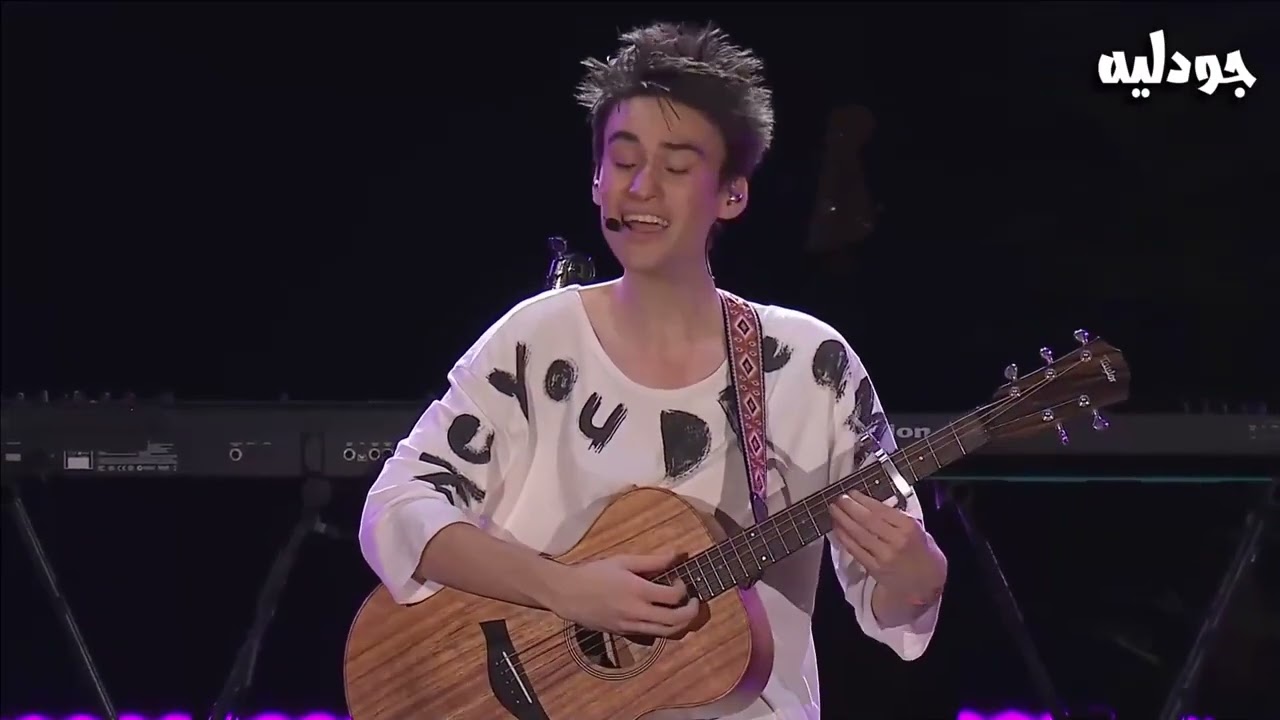 Jacob Collier - The Sun Is In Your Eyes (live in Dubai 2022)