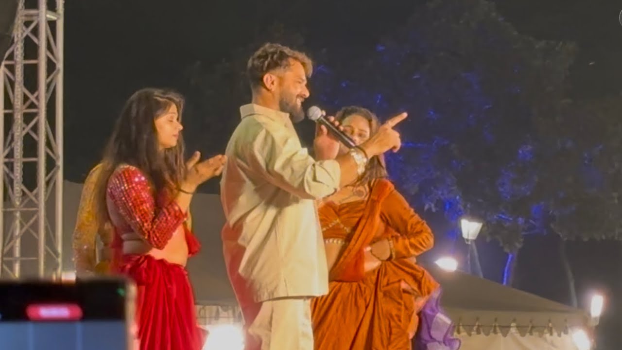 Khesari Lal Aakansha Puri Ke Khel live stage show Lucknow mein #khesarilalyadav #bhojpuri #khesari 