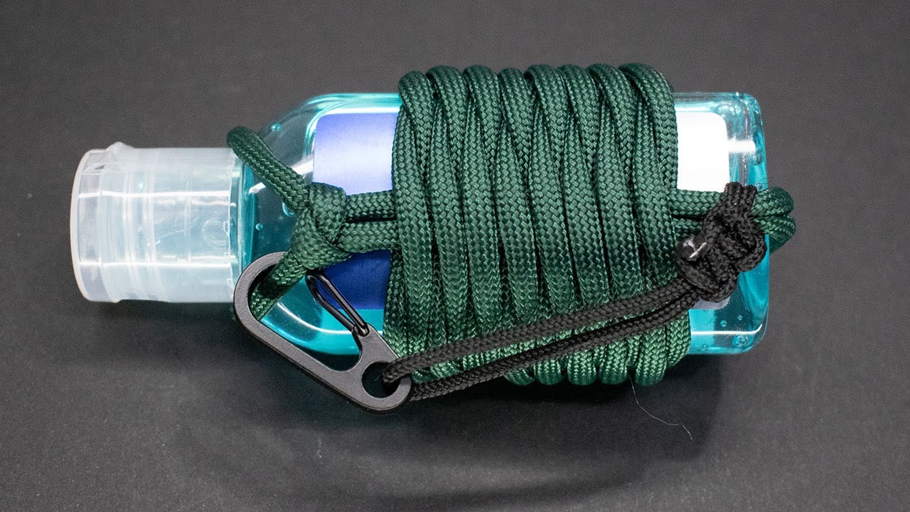 Usa paracord para llevar desinfectante de manos