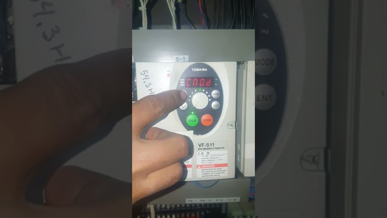 Setting inverter mode local dan mode remot TOSHIBA VF-S11