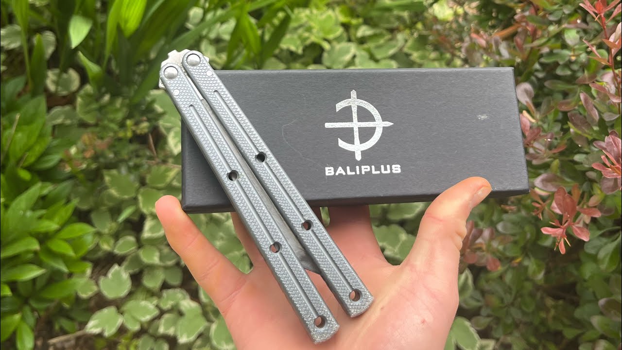 Baliplus kraken review . This thing is 🔥#Balisong #kraken #balisong flipping