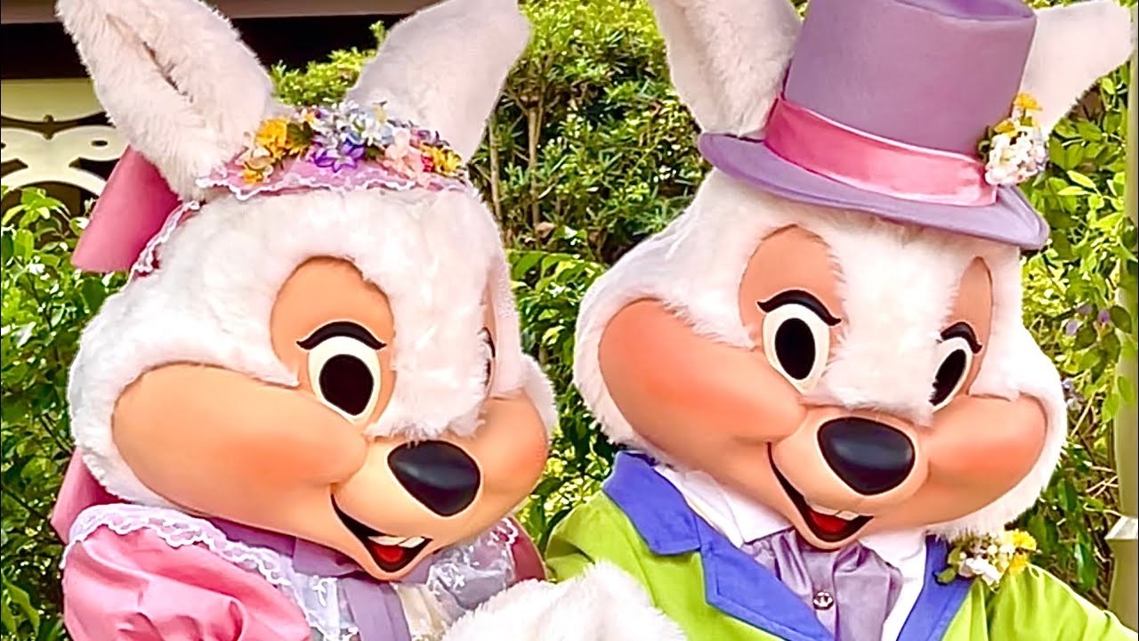 HAPPY EASTER! DISNEY EASTER PARADE in 4K at WALT DISNEY WORLD MAGIC KINGDOM EASTER BUNNY