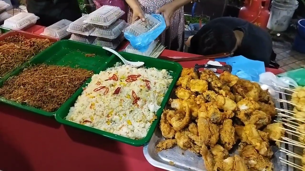 Food fair at Miri City Fan (no music, no talking)