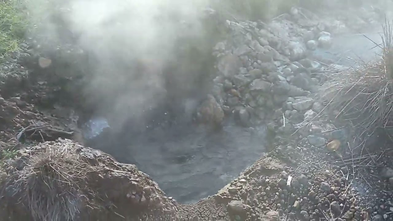 laguna agua caliente