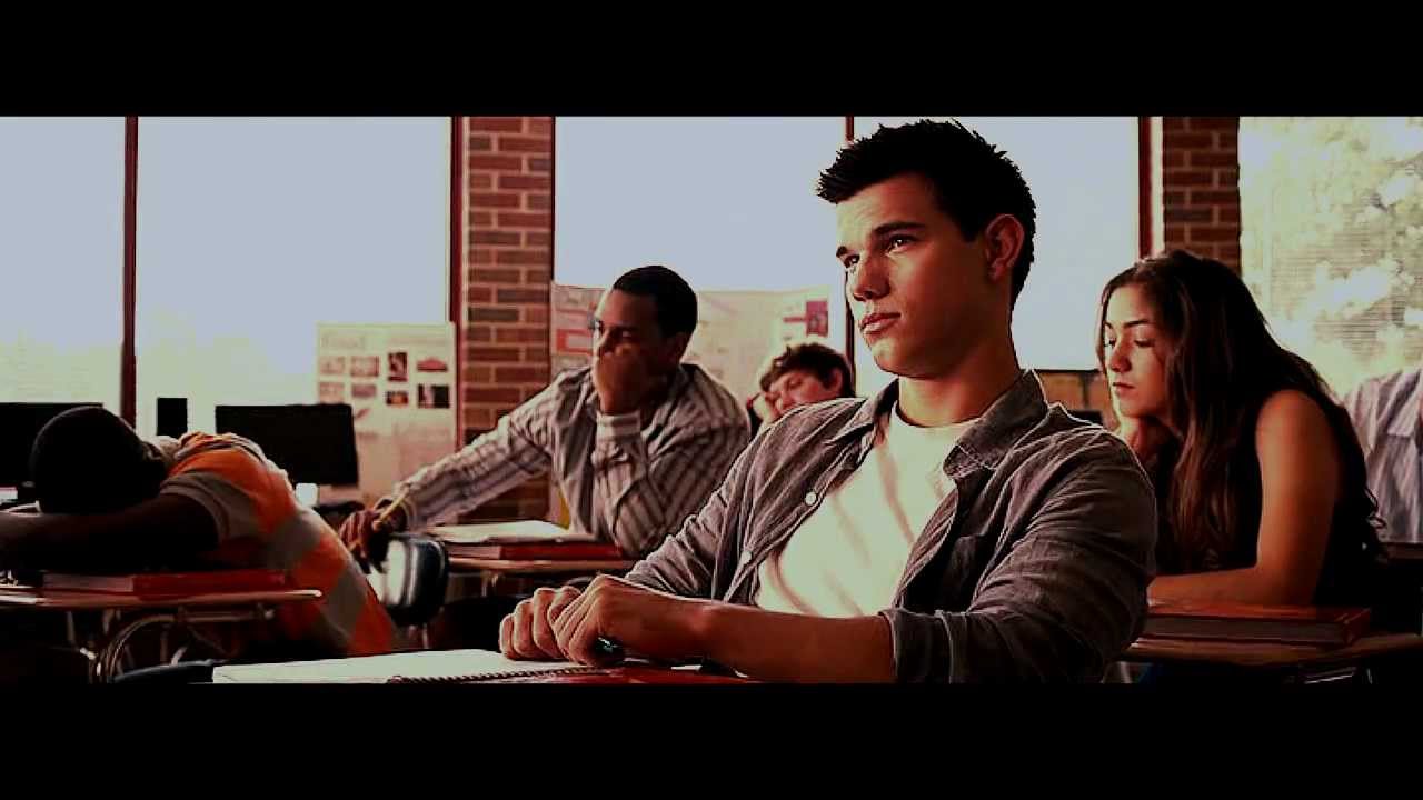 Jacob & Renesmee - Crossbreed (fan trailer)