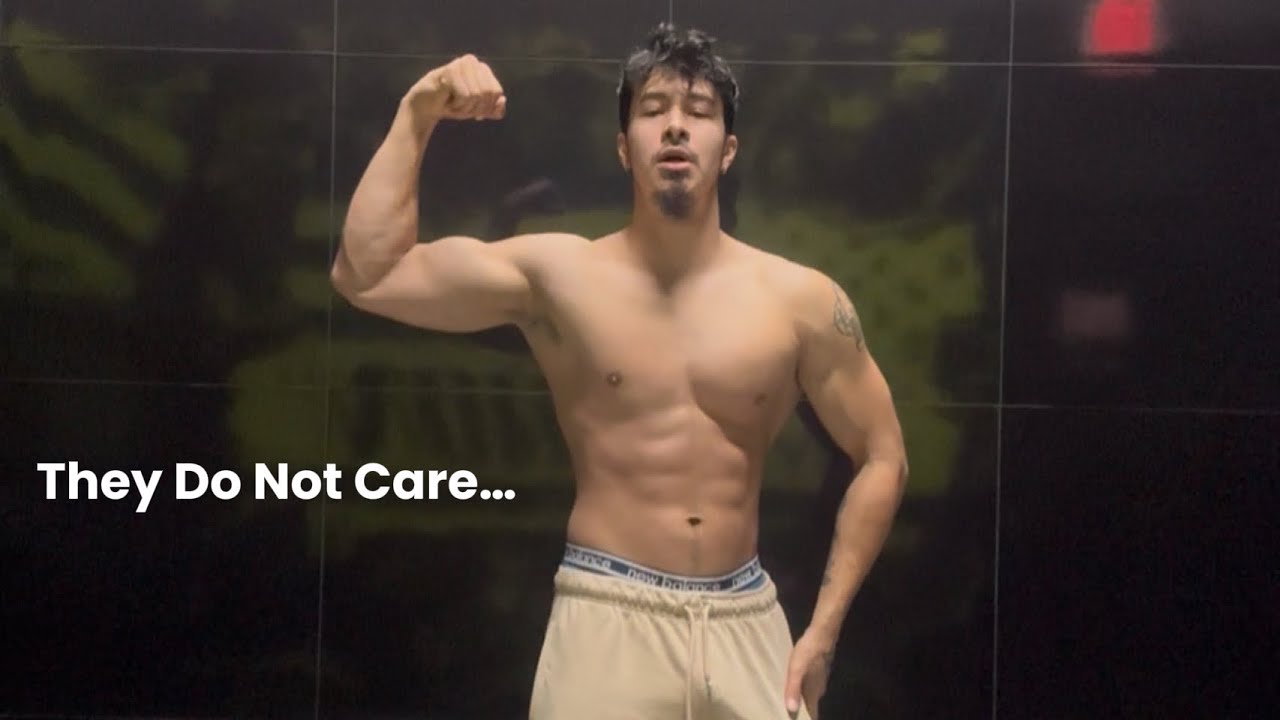 Muscles Do Not Attract Women (Like You Think)