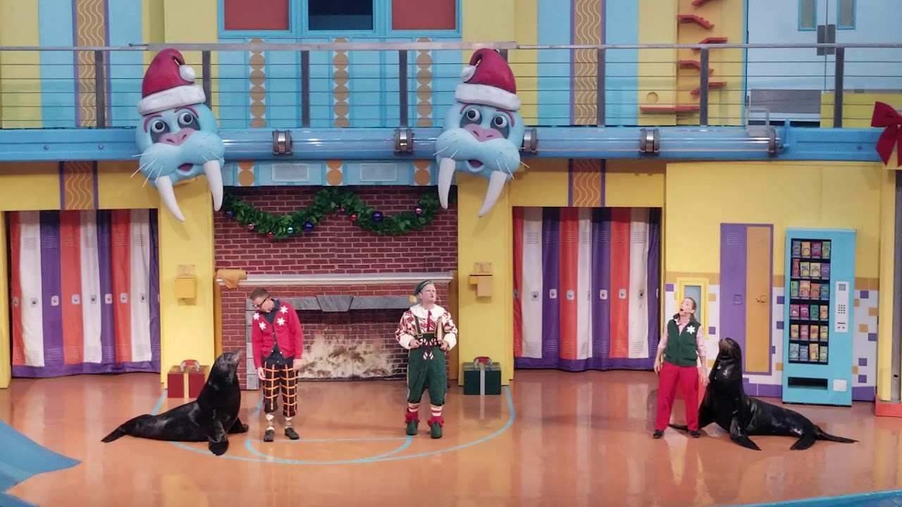 Clyde and Seymore's Countdown to Christmas
