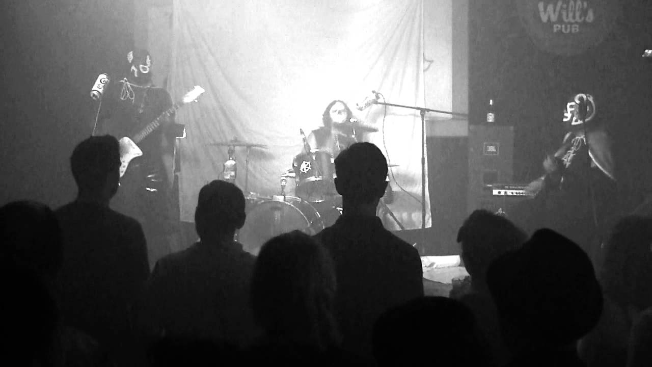 Awesome and the Ass Kickers at Wills Pub - Part 3