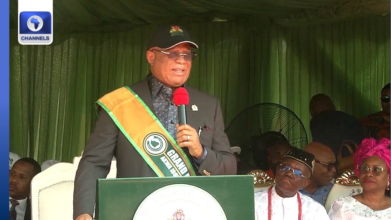 Gov Eno Pledges To Work For Tinubu, Akpabio's Re-election