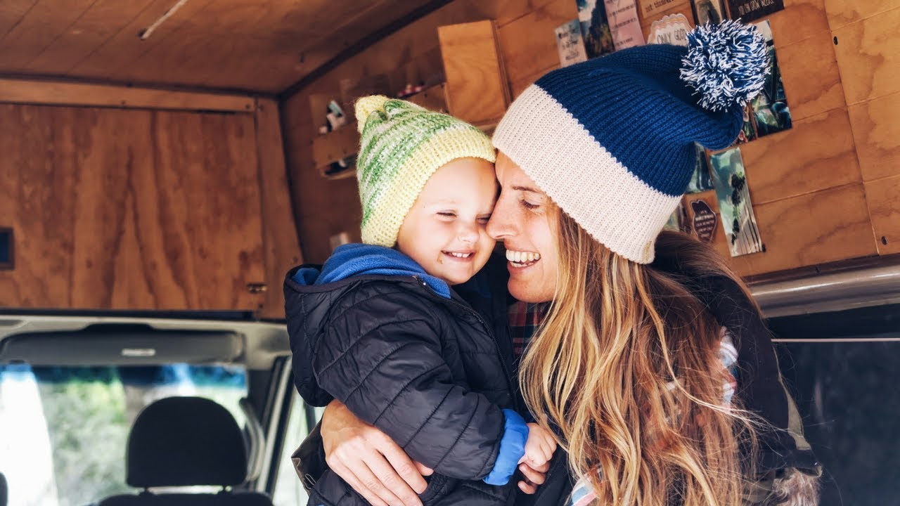 Day In The Life: 1st Snow Trip LIVING IN A VAN