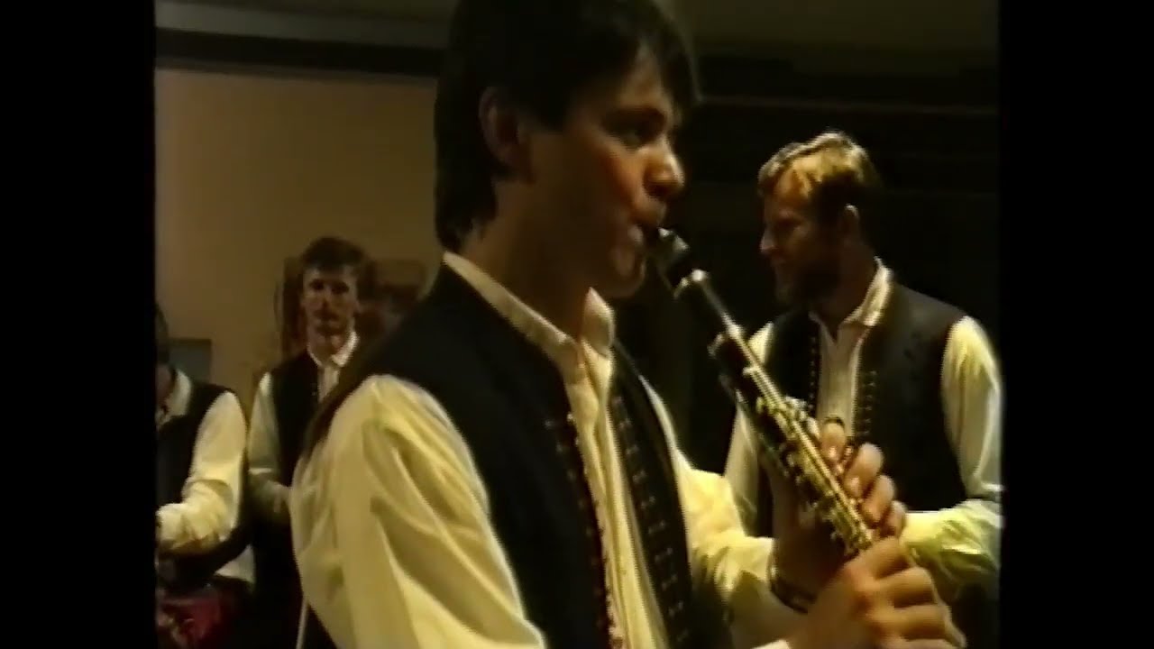 Čechovci - Michal Zpěv&aacute;k - s&oacute;lo klarinet / Variace na maďarsk&eacute; čard&aacute;&scaron;e (1992) ... digitalizace VHS