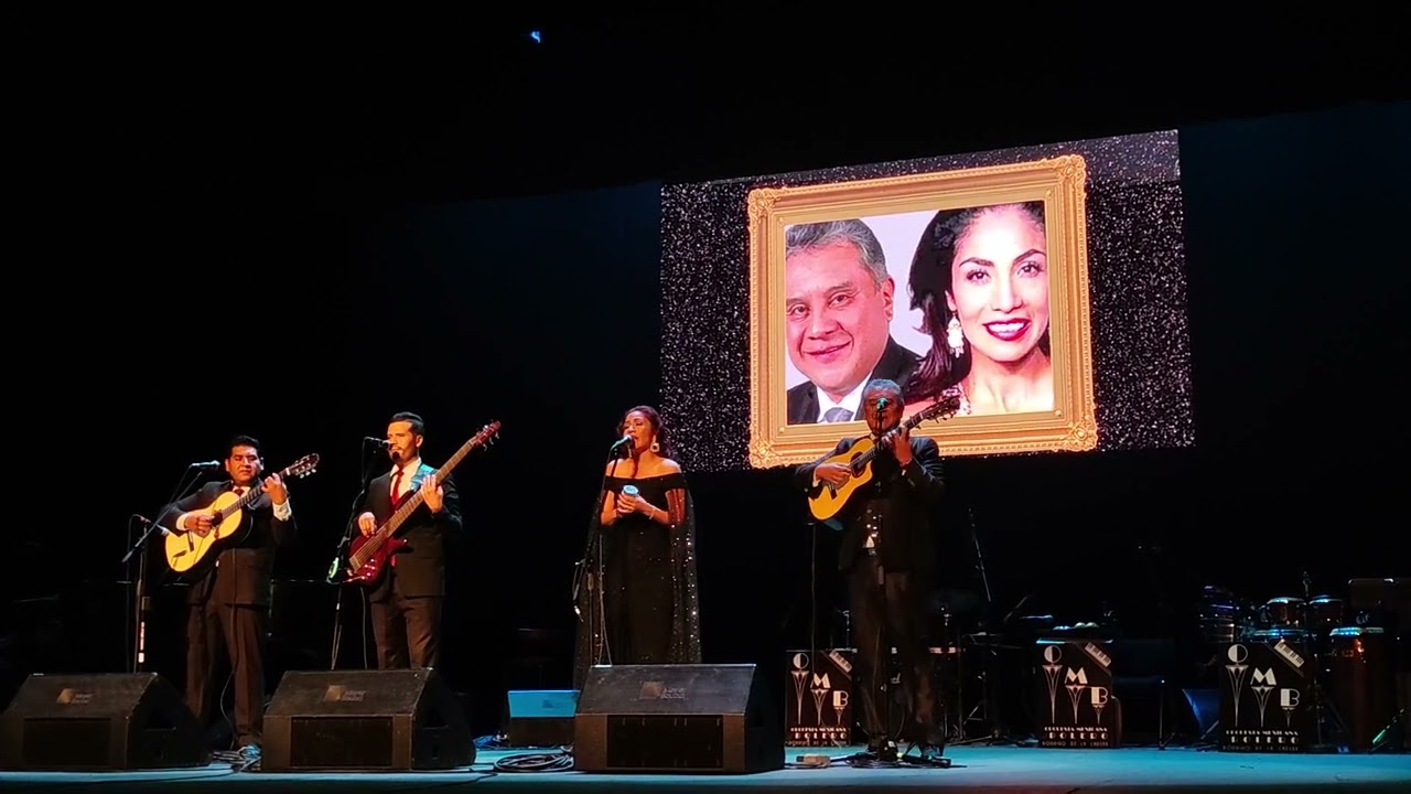 MI AMOR POR TI ( MIGUEL POUS) TRIO DEL ANGEL Y ROC&Iacute;O LA VOZ DE LA DULZURA.