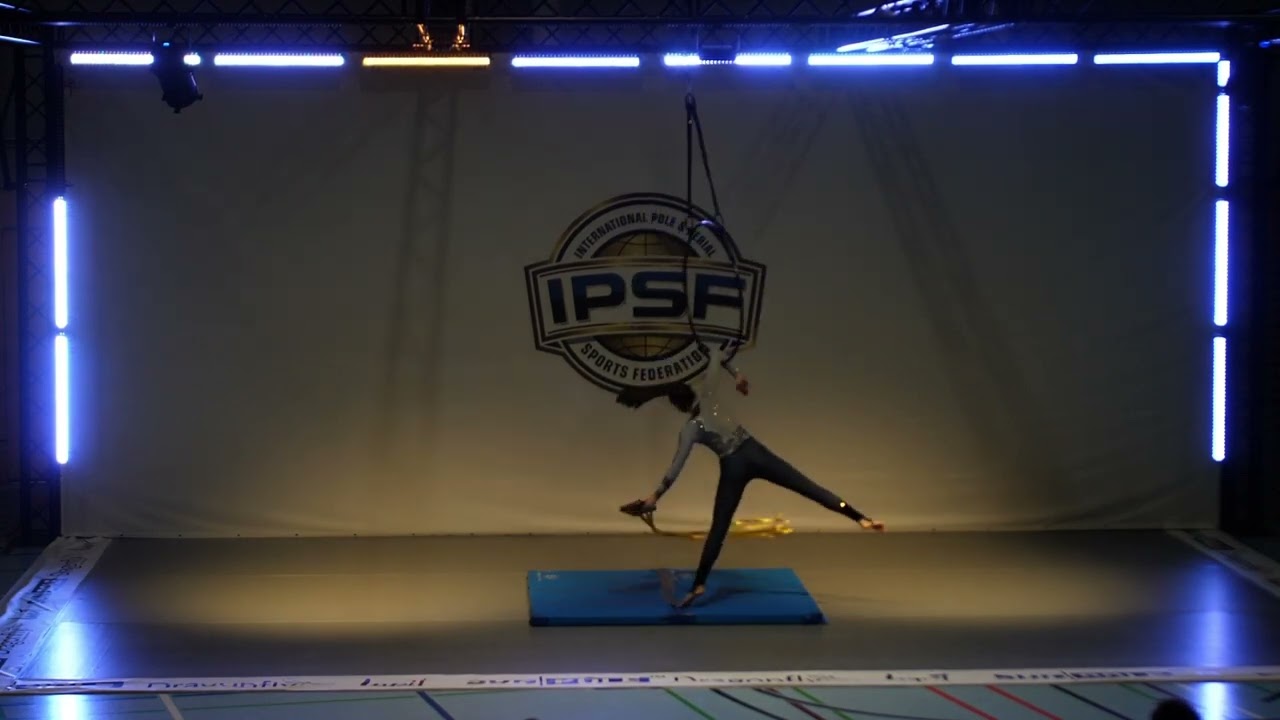 WPCS 2022 ARTISTIC AERIAL HOOP SENIOR WOMEN - Aizirek Akmatova
