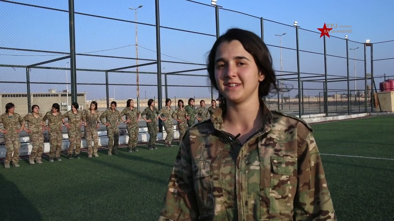 Şervanên YPJ’ê jibo pirozbahîyên 8 Adarê bi coş û moralek mezin xwe amade dikin