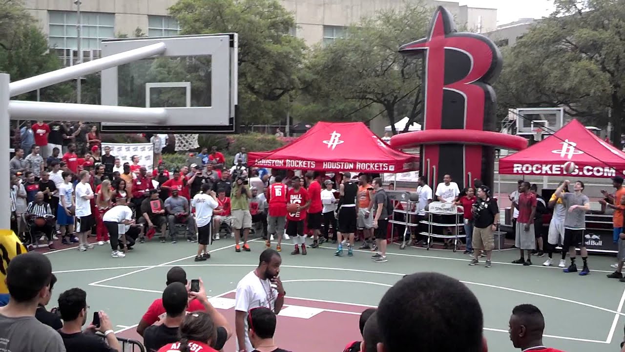 Toyota center Black Top Battle 2013
