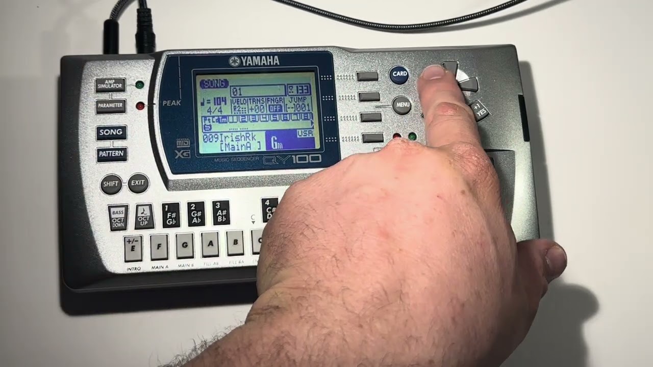 Yamaha QY100 Demo