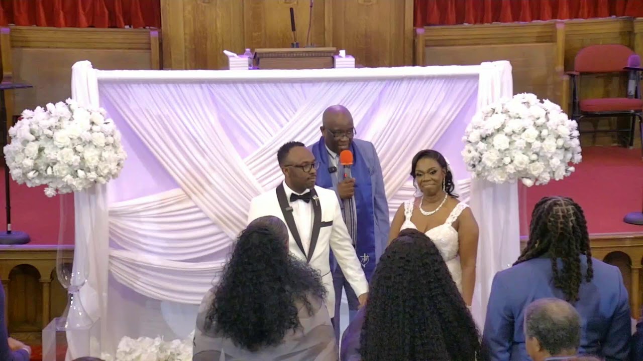 Renewal of vows of Betty and Savary Metelus