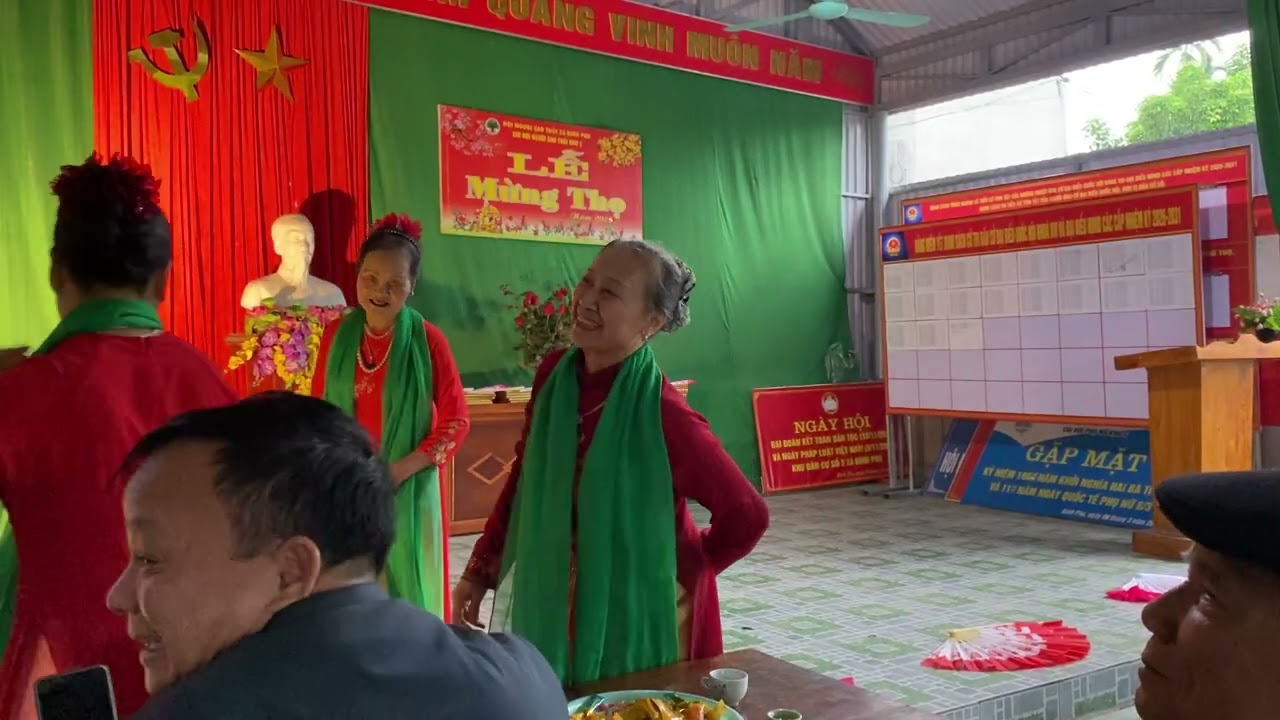 Lễ Chúc thọ. Mừng thọ. Các cụ Cao tuổi. Xã Bình phú. Tỉnh Phú thọ 