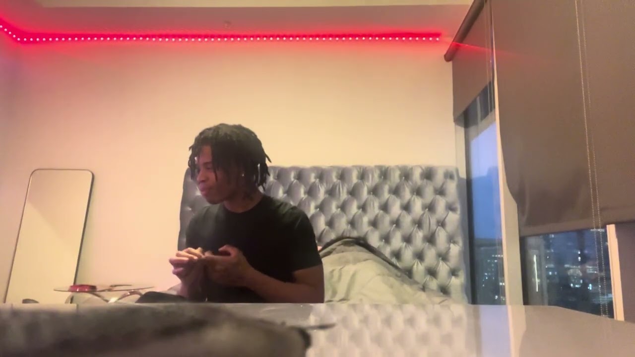 I Had A Girl In My Girlfriend’s Bed Before She Got Home😳* Yall won’t believe what she did🫣*