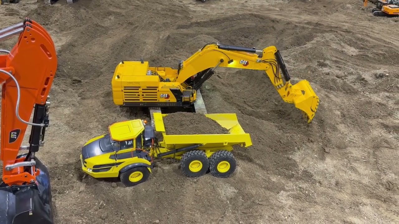 #15 CABIN FEVER 2026 | MEGA MACHINE Caterpillar 395 Excavator Volvo A40 ADT Truck Uzaktan Kumanda RC
