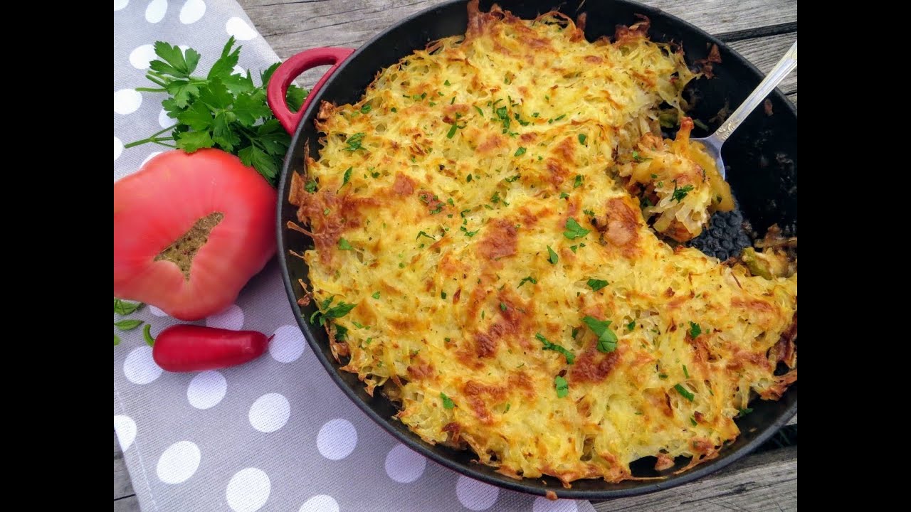 Проще простого, а вкусно как! Ароматное жаркое под картофельной крышечкой