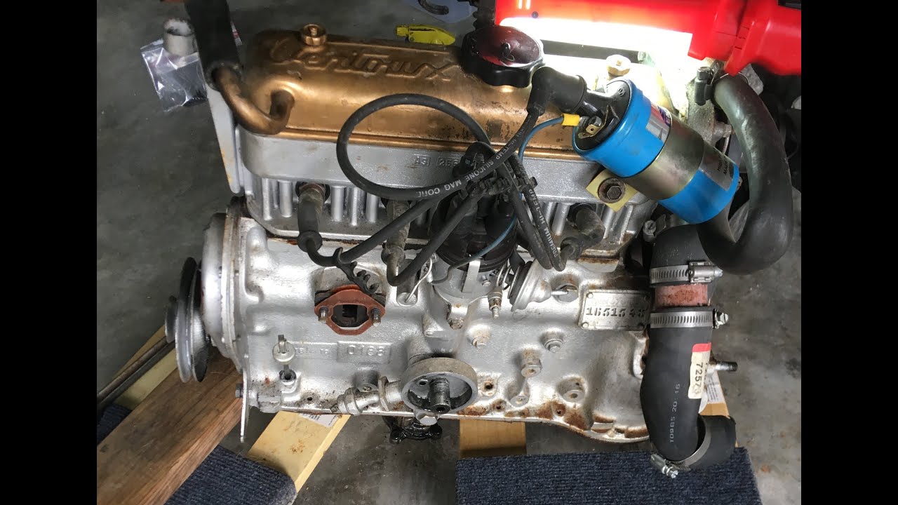 1961 Renault Dauphine Engine Disassembly