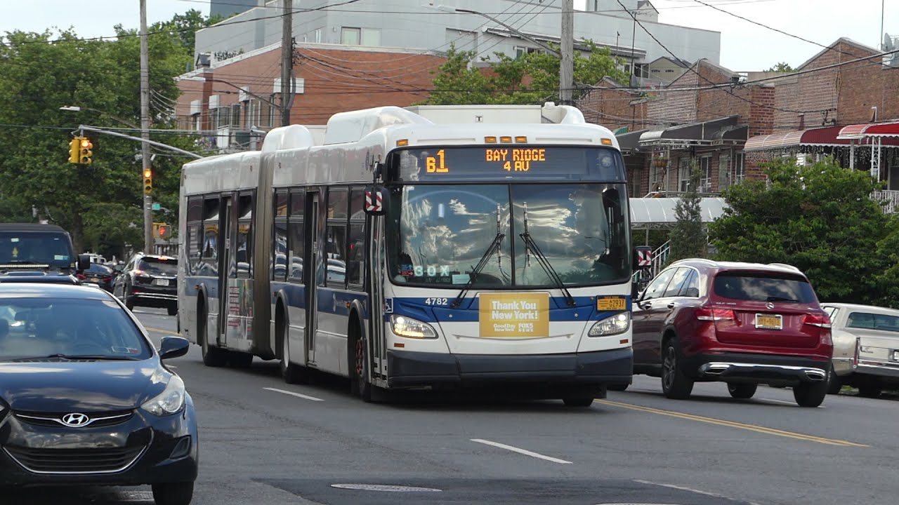 MTA NYCT Bus: 2012-13 New Flyer XD60 Xcelsior B1 Buses #4750 #4783 #4792 #4749 & #4782 on 86th St