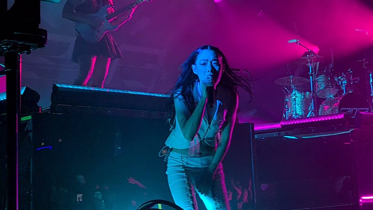 Rina Sawayama - Tokyo Love Hotel | Live @ Electric Brixton, London