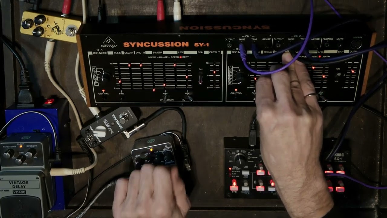 Syncussion SY-1 jam with pedals and effects