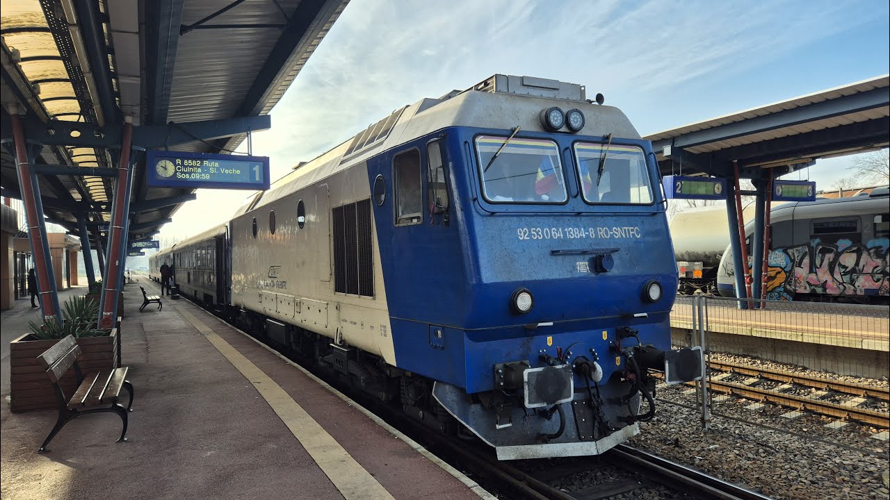 Ciulnița - Slobozia Veche M802 - Backview cu trenul CFR R 8582