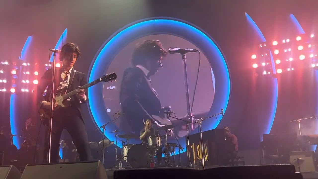 Arctic Monkeys - Body Paint live @ The Armory, Minneapolis- August 25, 2023