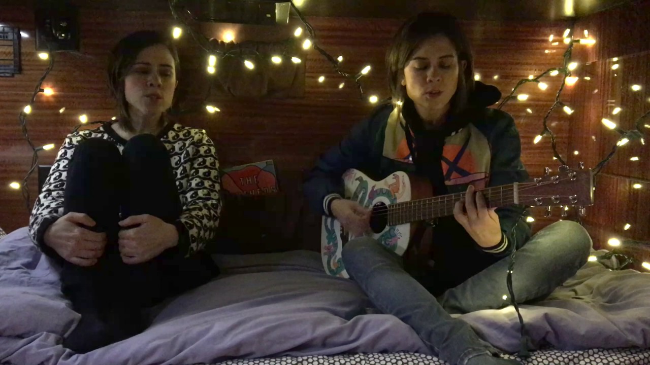 Tegan and Sara perform 