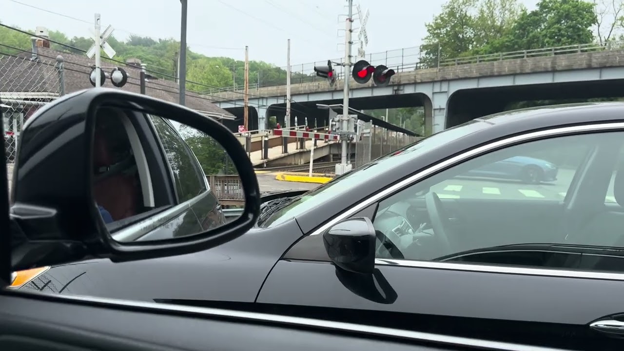 Metro North’s Danbury Branch: The Meet At Wilton With 211