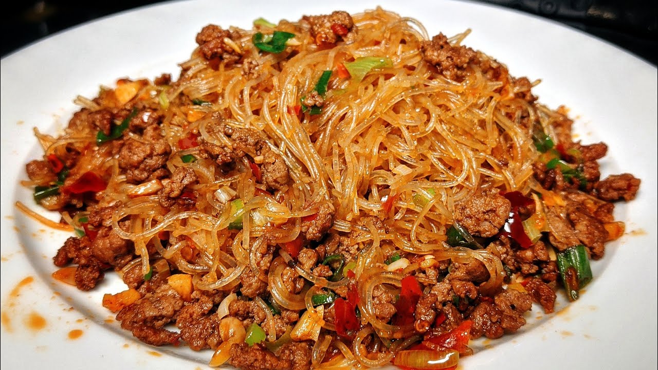 🌶 Sichuan Glass Noodles under 10 Minutes | Sautéed Vermicelli with Minced Meat Recipe - 蚂蚁上树