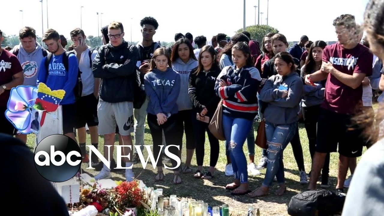 Students across the country rally in National School Walkouts to end gun violence