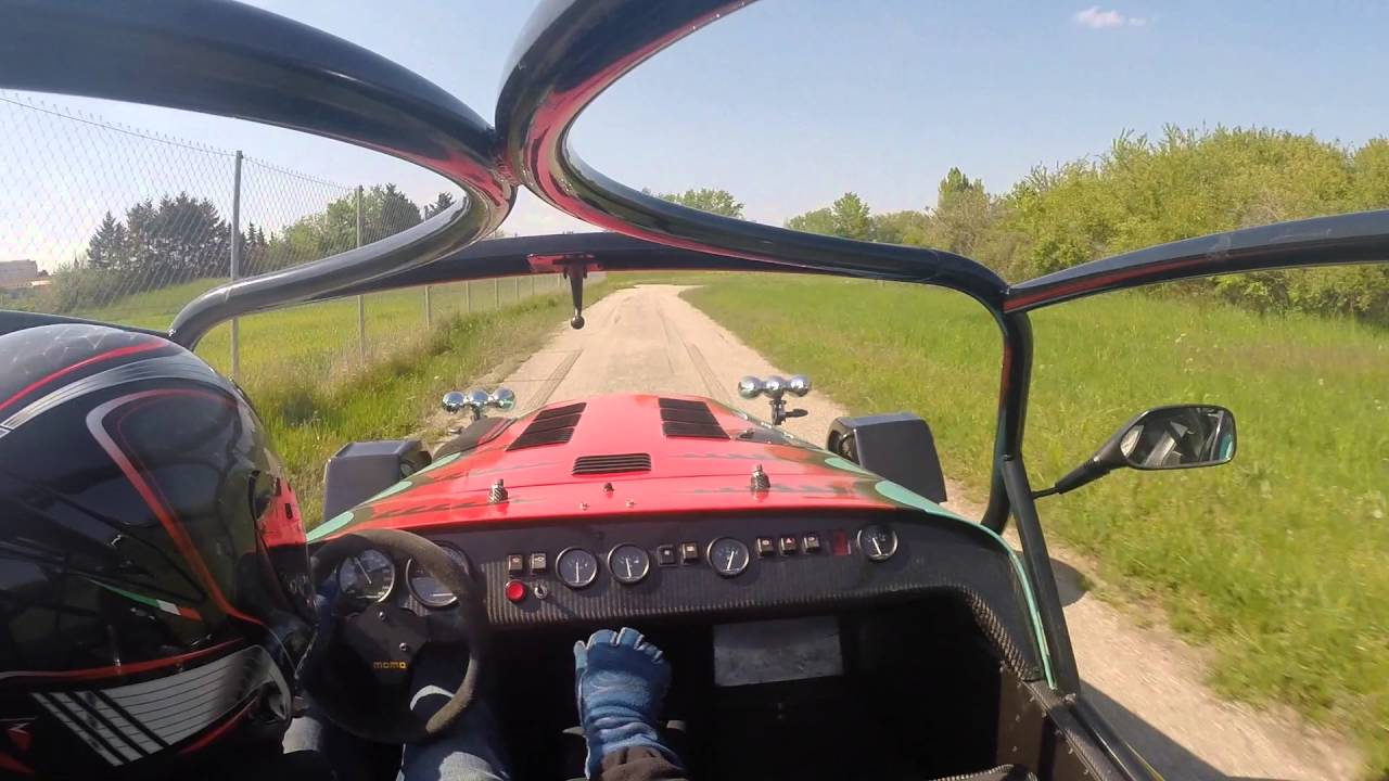 SlalomShow Agrokomplex onboard Caterham CSR