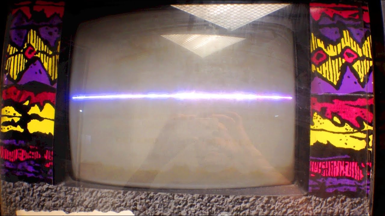 Arcade Monitor Repair - Vertical Collapse [ Horizontal line ]