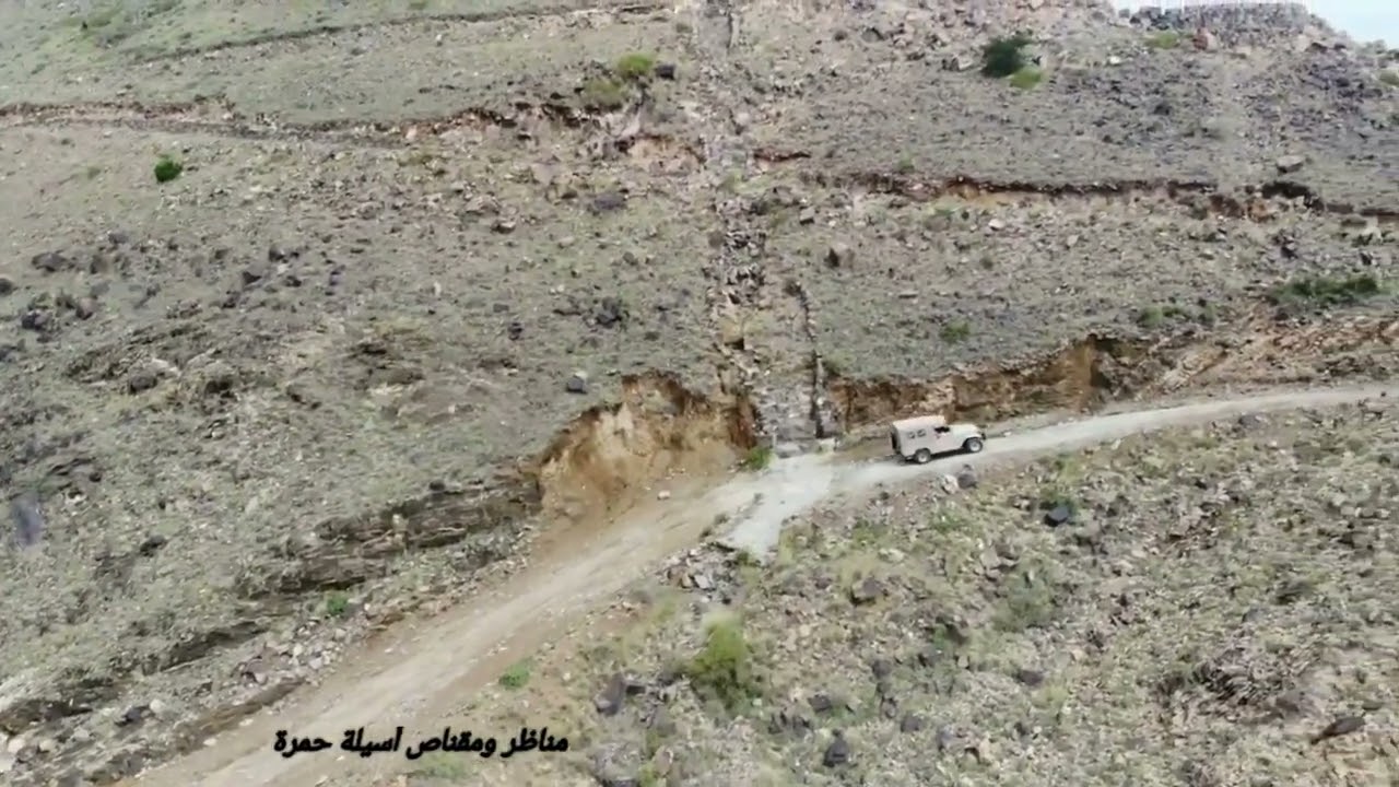 #جبل ثمر يافع تصوير درون#حاكم بصنعاء وحاكم#  في عدن وناس تلعب وحد متفرجين ....ماحد بيسهن اربحه  لبن