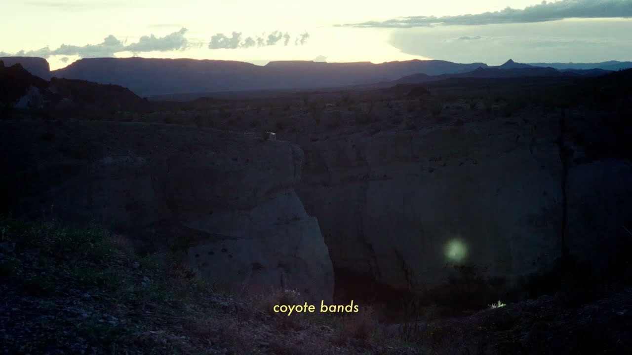 Briscoe - Flashlights in the Canyon (Official Lyric Video)