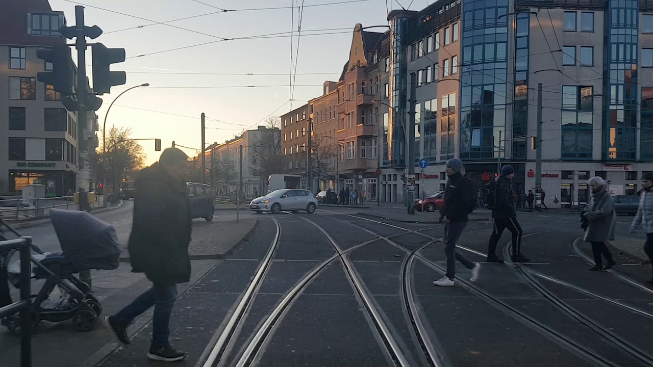 Straßenbahn Berlin Mitfahrt von Greifswalder Str./Danziger Straße bis Falkenberg 1/2