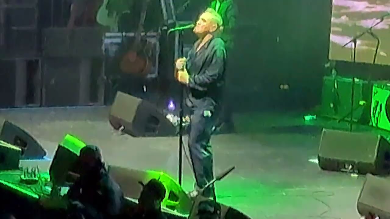 Morrissey - I Am Veronica (December 31, 2024 - Hollywood Palladium)