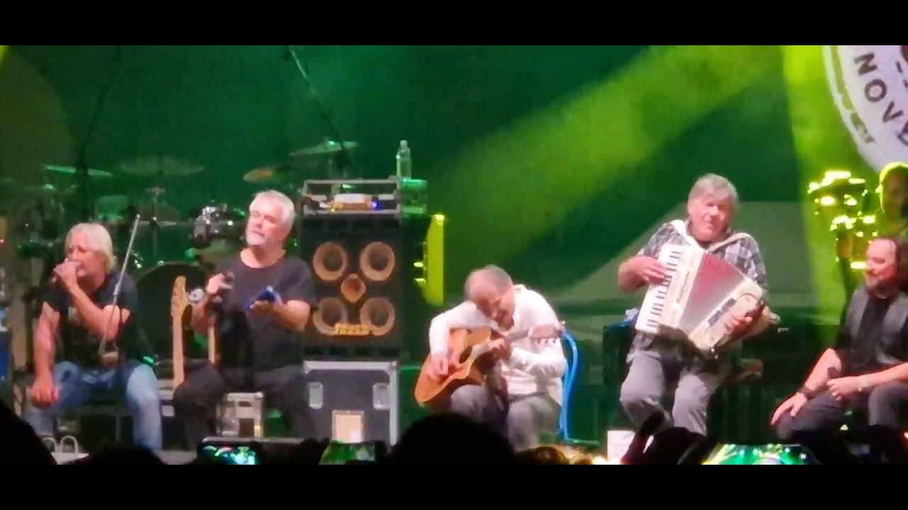 Nomadi e Amos Amaranti - Il paese (Novellara 3-6-2023)