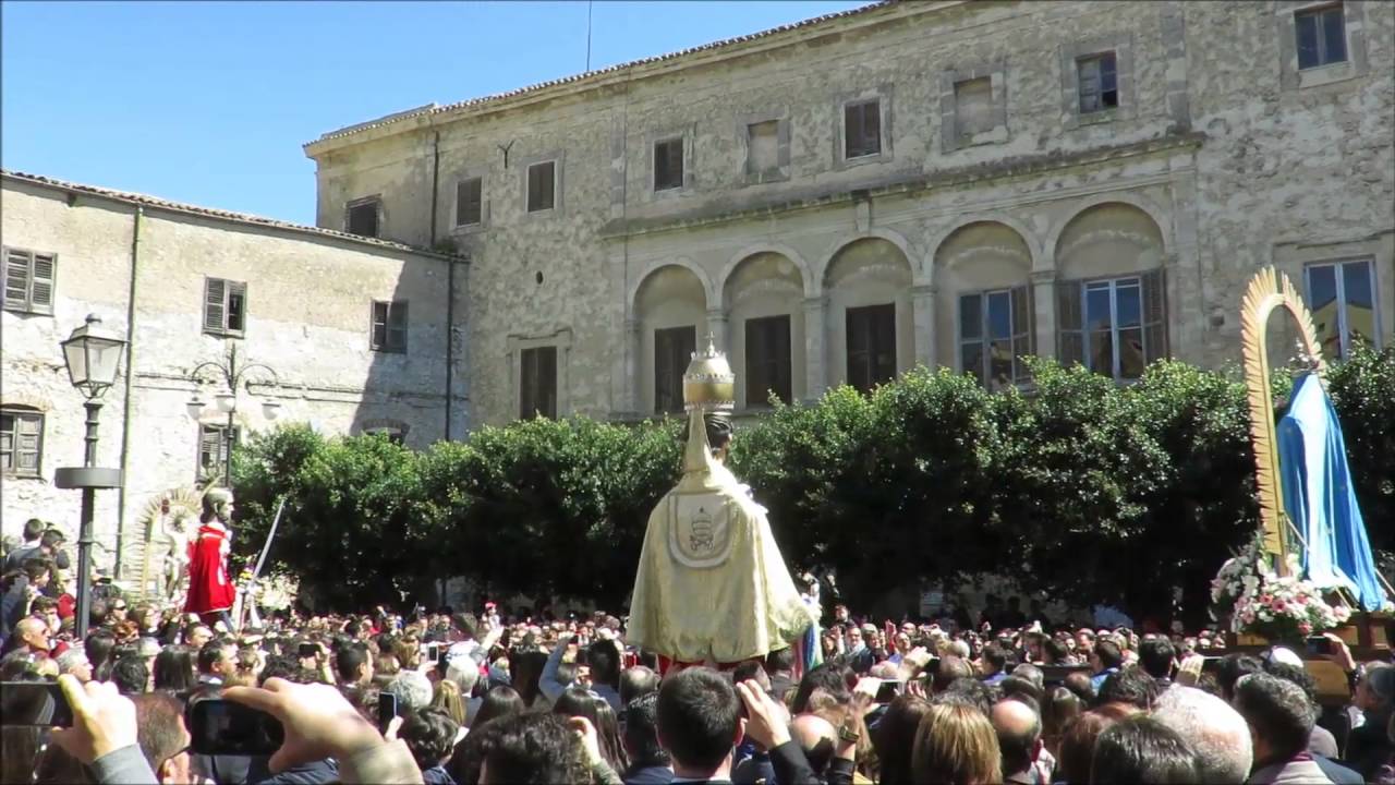Domenica di Pasqua ''Incontro'' 2016