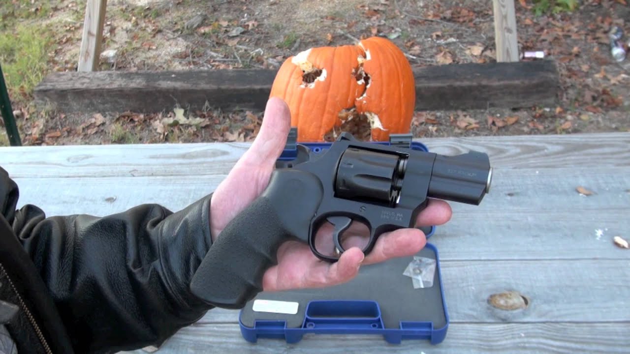 Револьвер S&W .357 Magnum 8 патронов