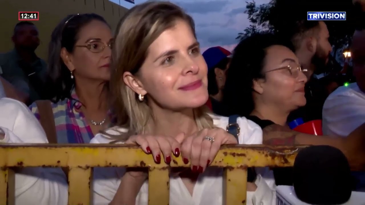 Villalobos insinúa que Laura Fernández sería candidata del Rodriguismo.