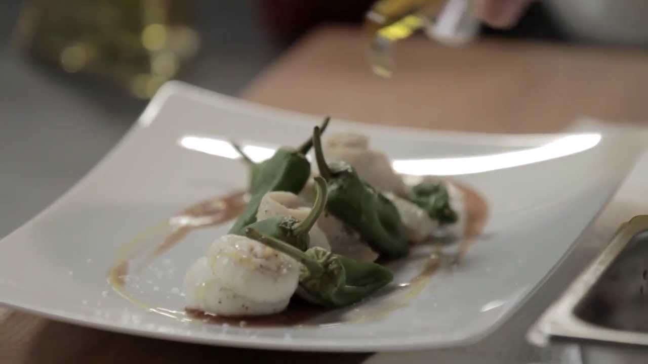 Video-receta: Popietas de lenguado con pimientos de Guernica y salsa Perrin's