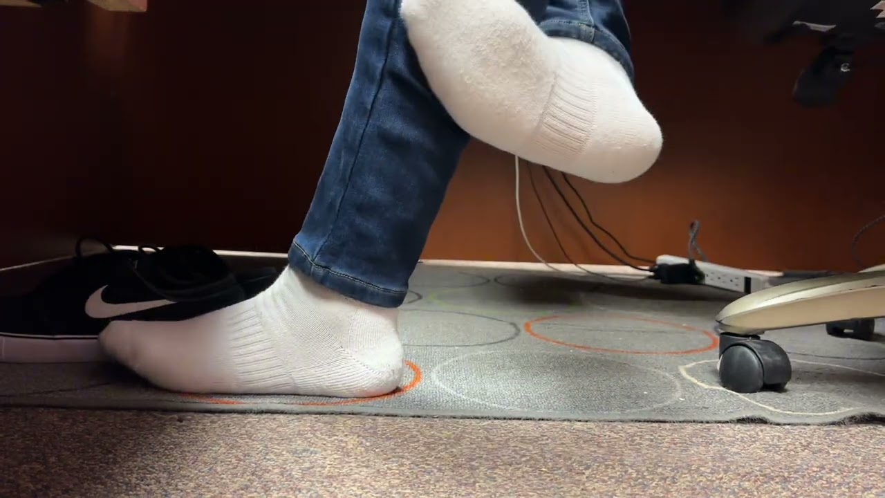 Janoski x Nunn Bush Tasseled Loafers - Sockplay Vs Sockless